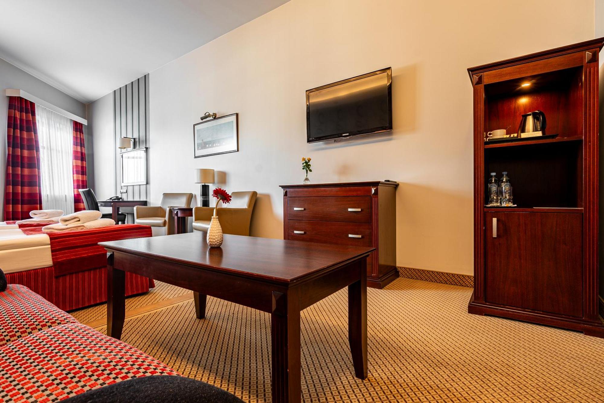 Hotel Galicja Superior Wellness & Spa Oswiecim Room photo